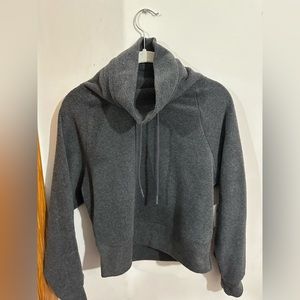 NWT Old Navy Women’s Cropped Micro Fleece Funnel-Neck Sweatshirt Gray.